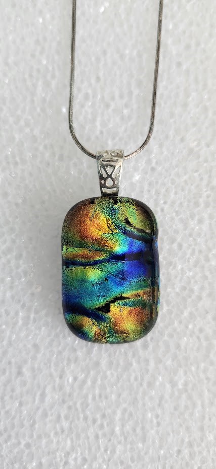 iridized rainforest pendant